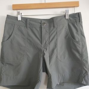 The North Face hiking shorts, sz 8